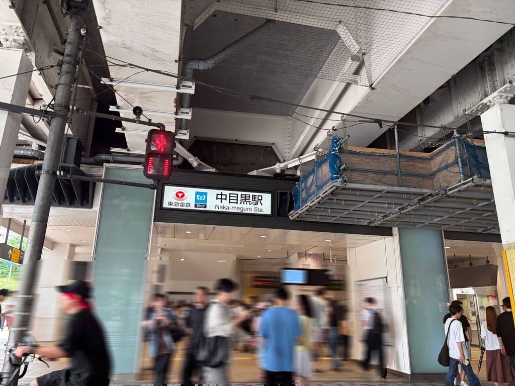 駅前の様子